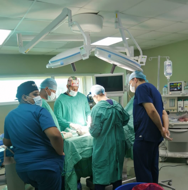 Ney Arias Lora realiza Operativo quirúrgico