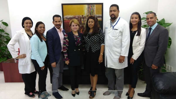 Visita de la Diputada del PLD Lucia Medina al  Hospital Traumatológico Dr. Ney Arias Lora