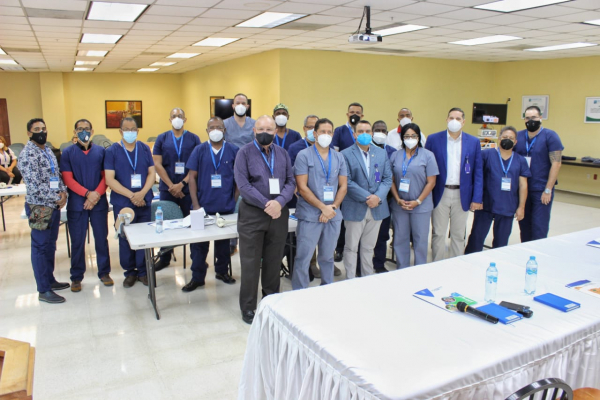 Hospital Ney Arias Lora imparte primer curso de Artroscopia y Medicina Deportiva en el país