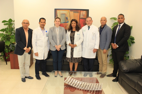 Universidad UNPHU firma acuerdo interinstitucional con Hospital Ney Arias Lora